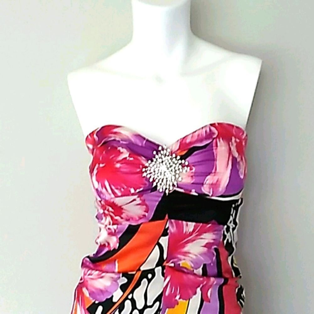 Cache Strapless Prom/Cocktail Dress.Size 2 - Picture 2 of 11